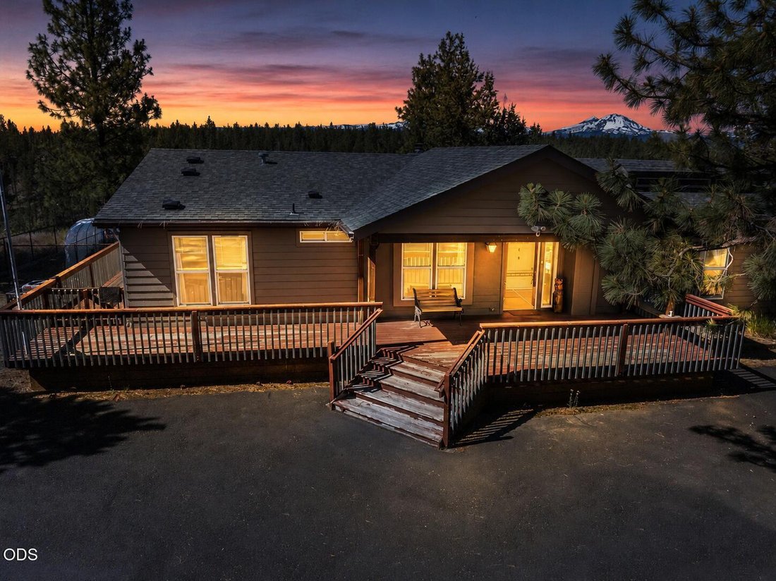 Land in Sisters, Oregon, United States 1 - 17556934