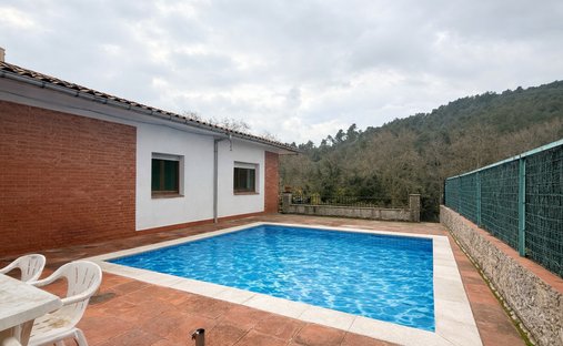 House in la Palma de Cervello, Catalonia, Spain 1