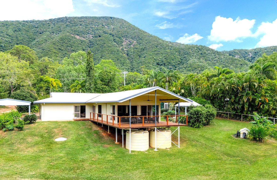 House in Oak Beach, Queensland, Australia 5 - 18302872