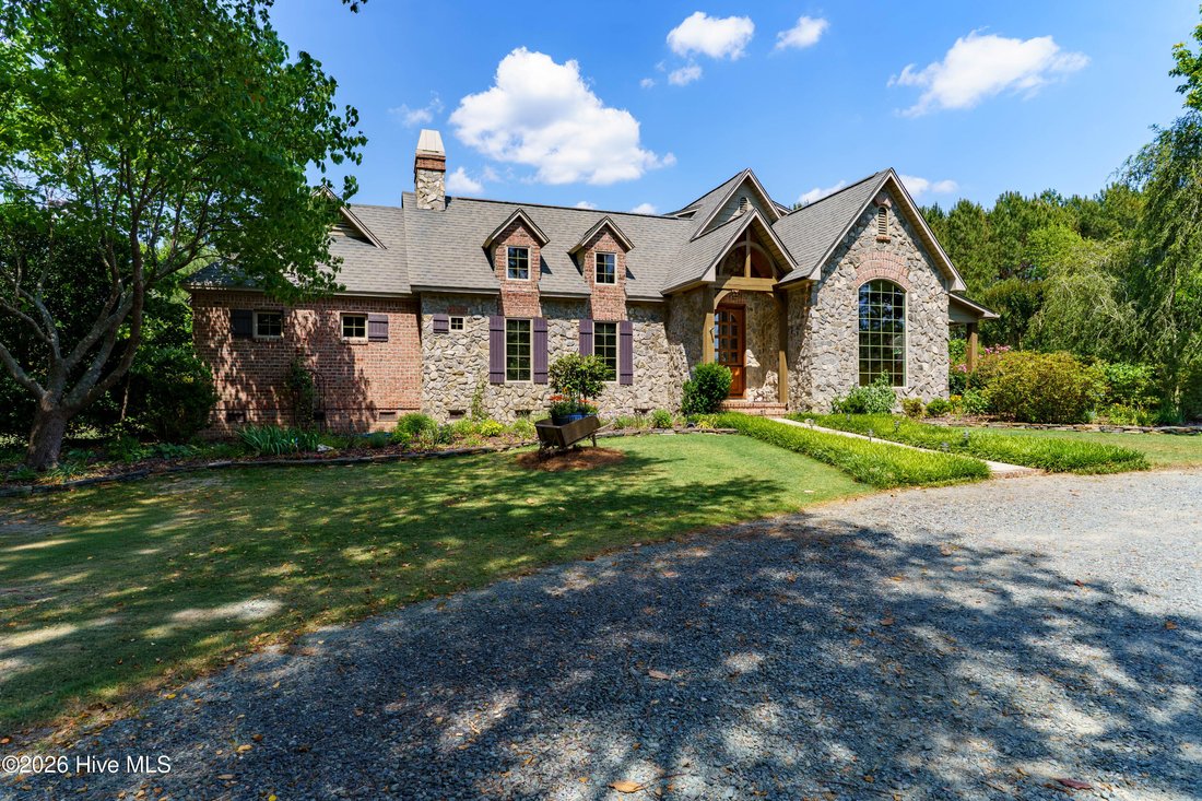 House in Vass, North Carolina, United States 2 - 18302279