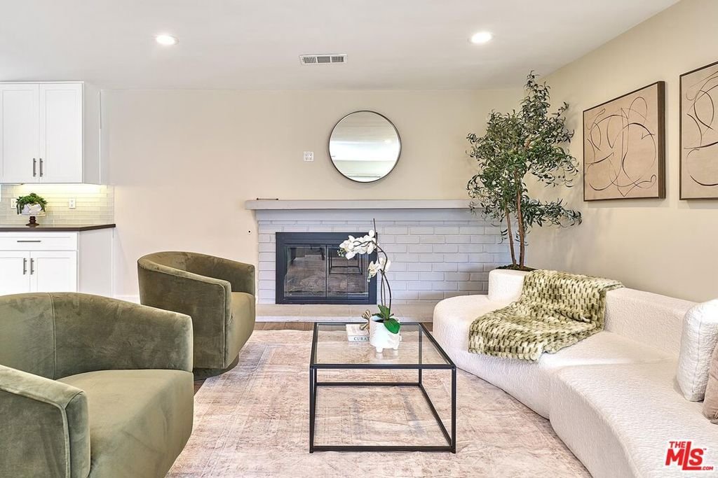 House in Los Alamitos, California, United States 4 - 18301619