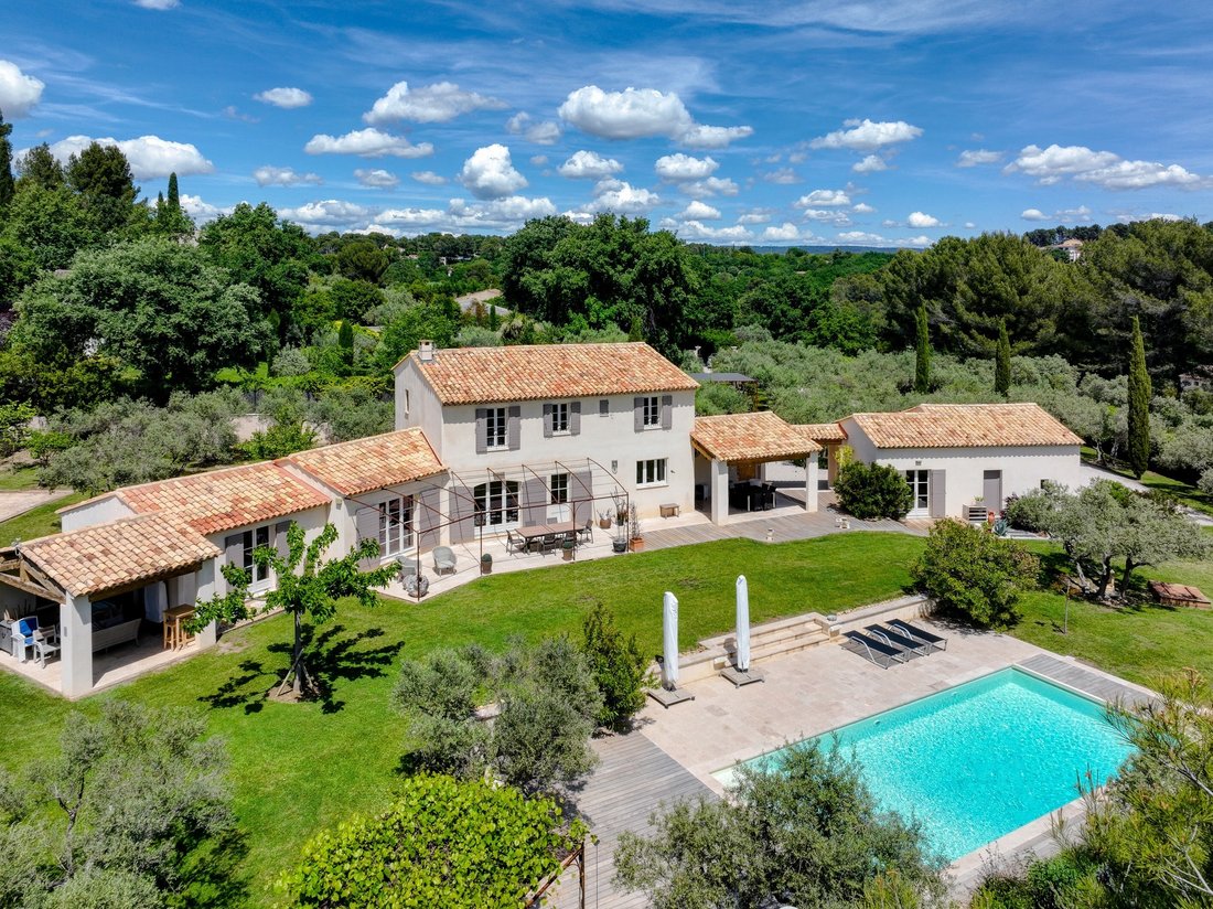 House in Le Tholonet, Provence-Alpes-Côte d'Azur, France 2 - 17968235