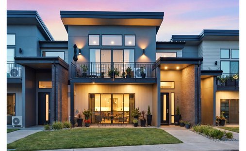 House in Camas, Washington, United States 1