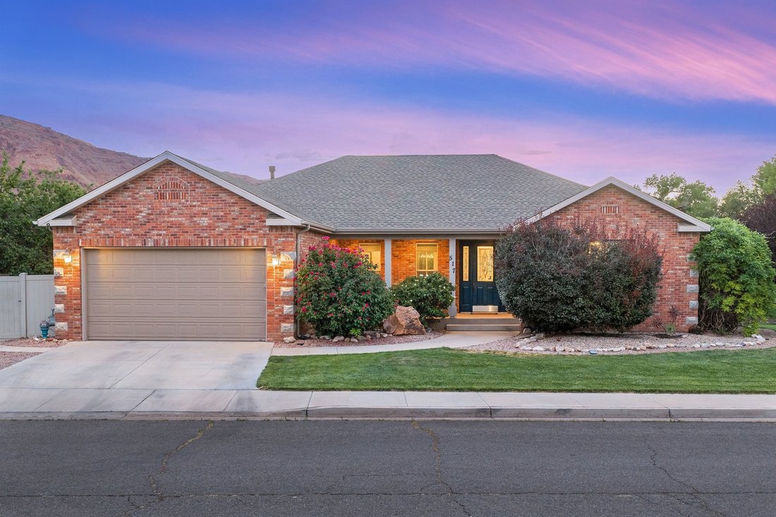 House in Moab, Utah, United States 1 - 18299055