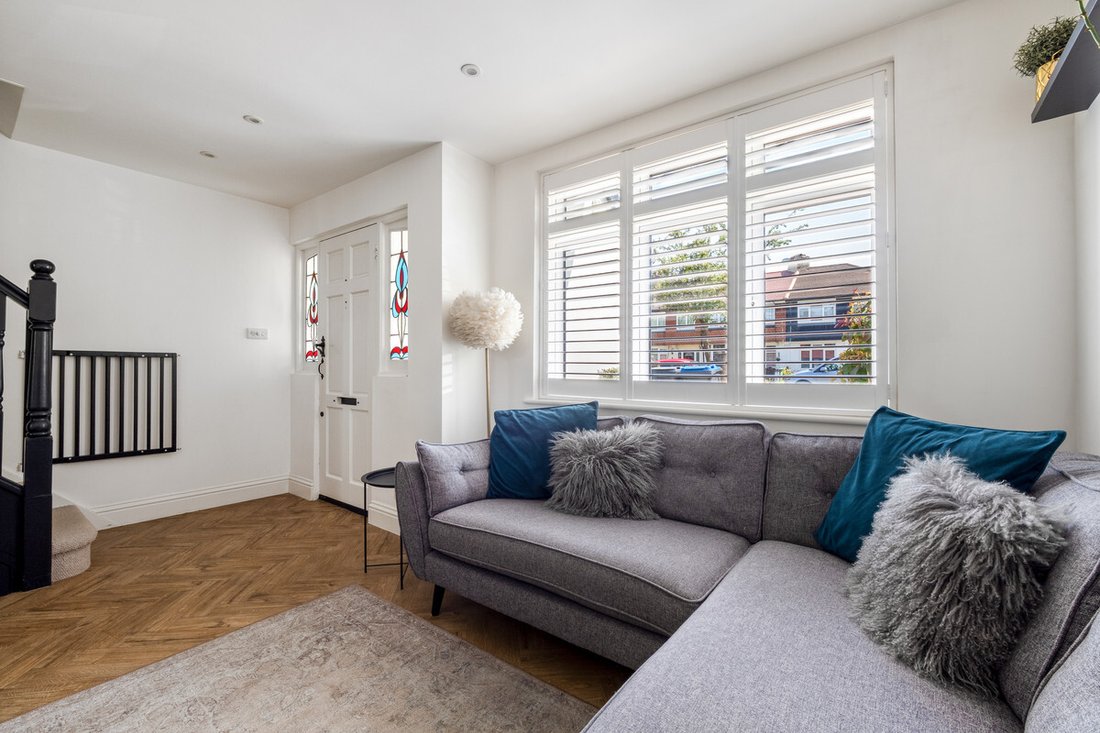House in Tolworth, Royal Borough of Kingston upon Thames, England 5 - 18302805