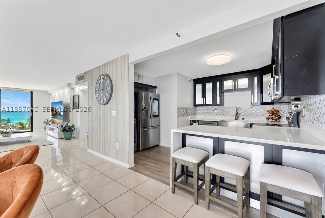 Condo in Miami Beach, Florida, United States 5 - 17618402