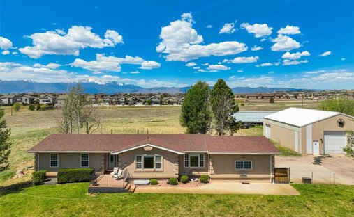 House in Colorado Springs, Colorado, United States 1
