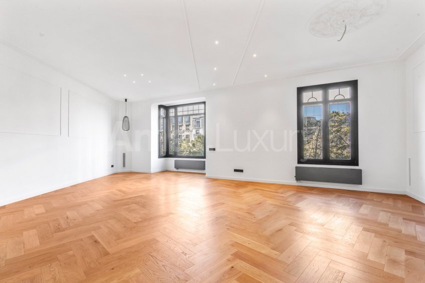 Apartment in Eixample, Barcelona, Spain 1 - 18302063