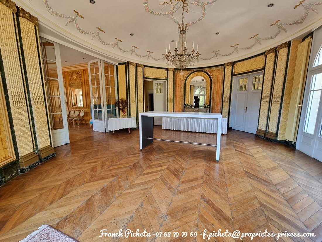 Villa in Centre Ville, Bethune, France 4 - 18302967
