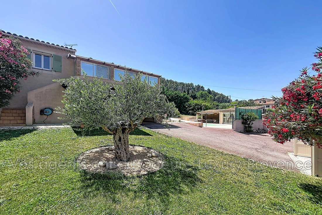 Villa in Vieille Ville-Cativel, Gardanne, France 1 - 18298438