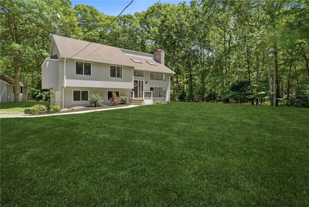 House in Coventry, Rhode Island, United States 3 - 18302480