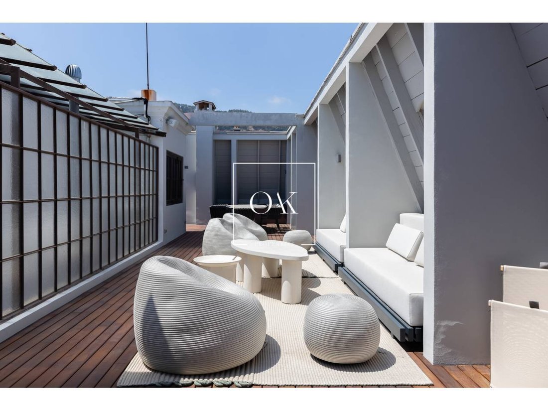 Penthouse in Les Corts, Barcelona, Spain 3 - 18300054