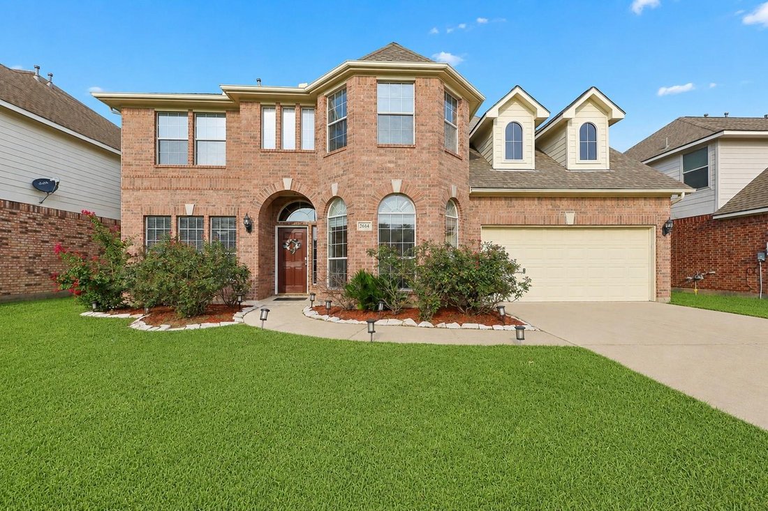 House in Sugar Land, Texas, United States 1 - 18302072