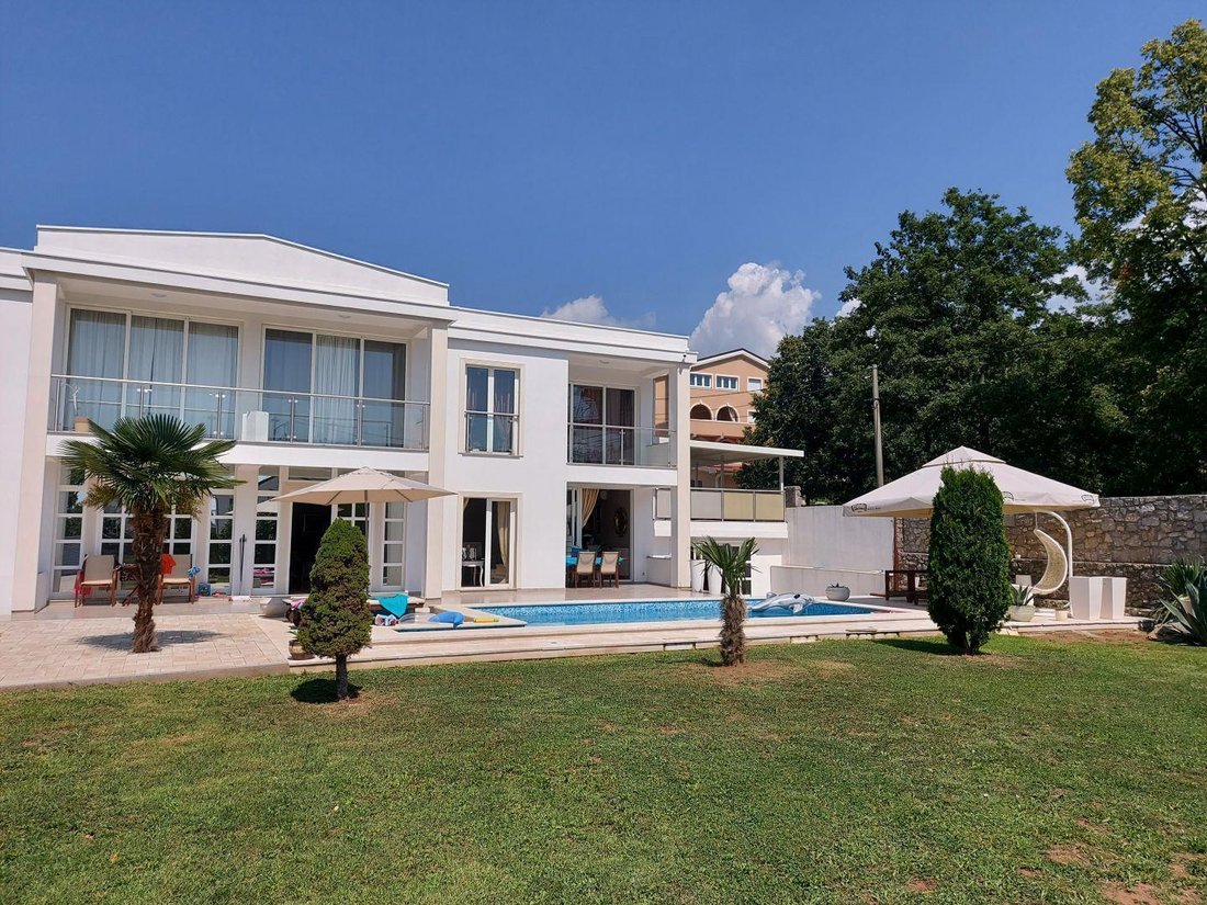 Villa in Opcina Matulji, Primorje-Gorski Kotar County, Croatia 4 - 18298691