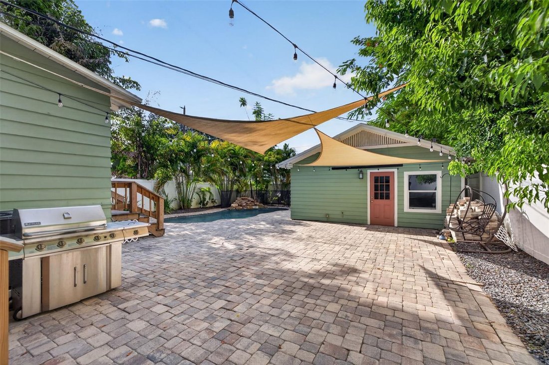 House in St. Petersburg, Florida, United States 4 - 18300287