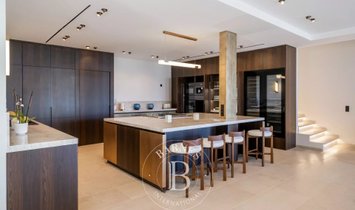 Villa en La Maure-Super Cannes, Vallauris, Francia 1
