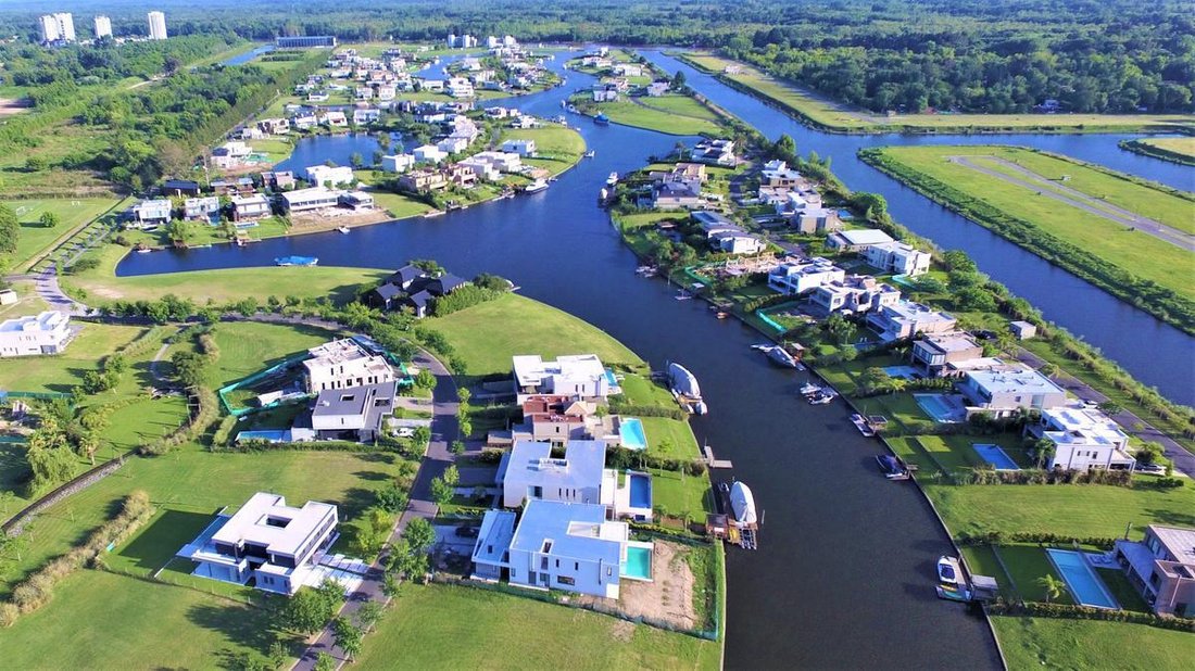 Land in Tigre, Buenos Aires Province, Argentina 1 - 18299206