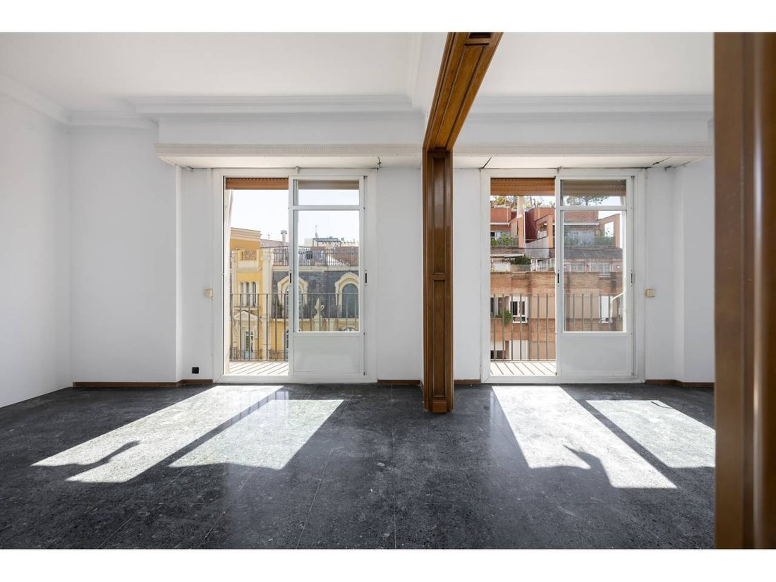 Apartment in Eixample, Barcelona, Spain 1 - 18300590