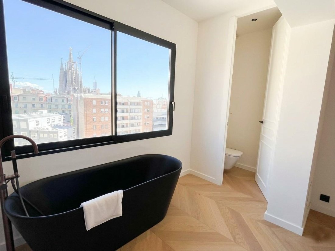 Apartment in Ciutat Vella, Barcelona, Spain 3 - 18301792