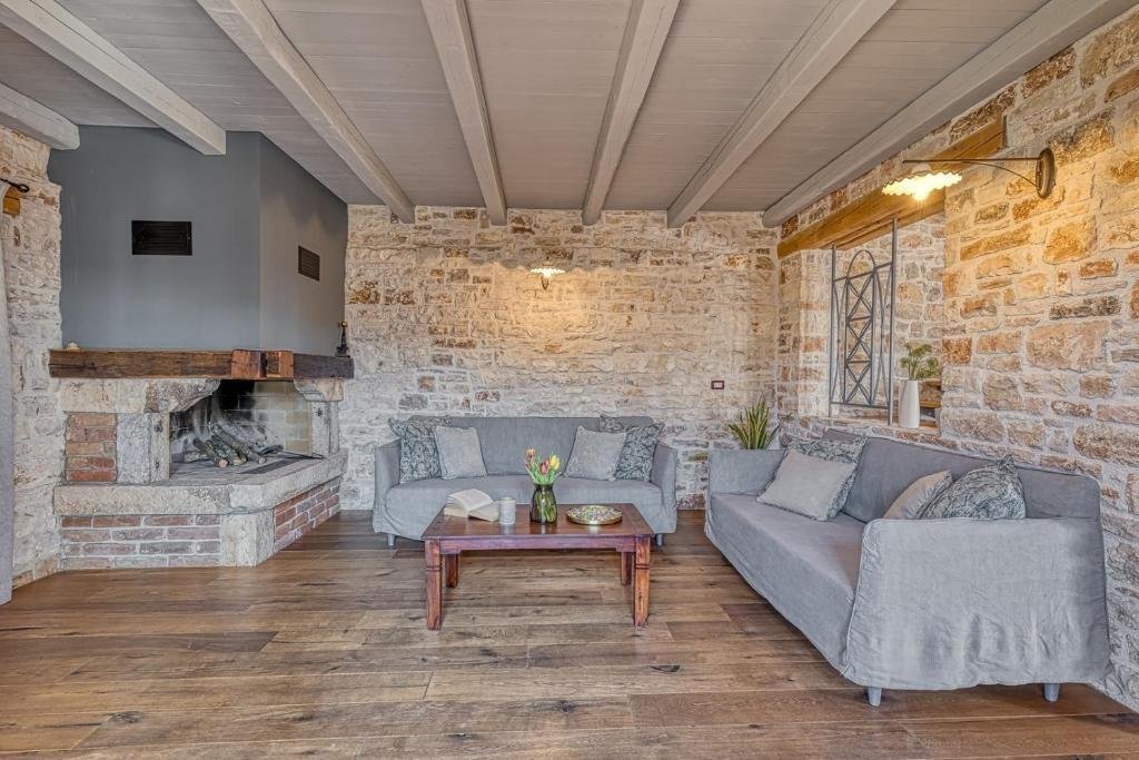 Villa in Baderna - Mompaderno, Istria County, Croatia 5 - 18298689
