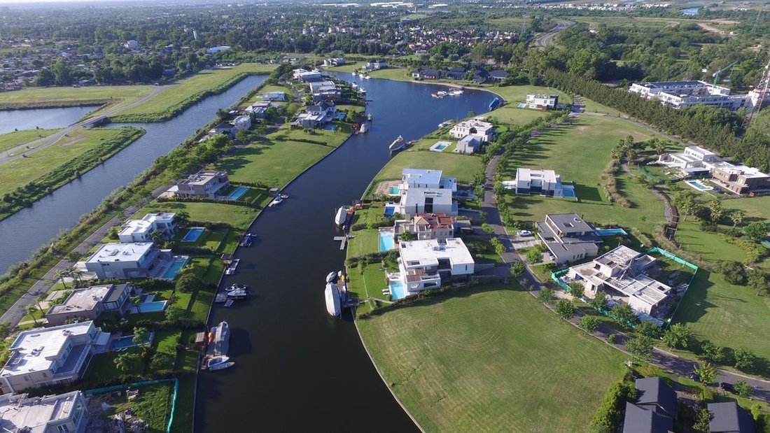 Land in Tigre, Buenos Aires Province, Argentina 2 - 18299206
