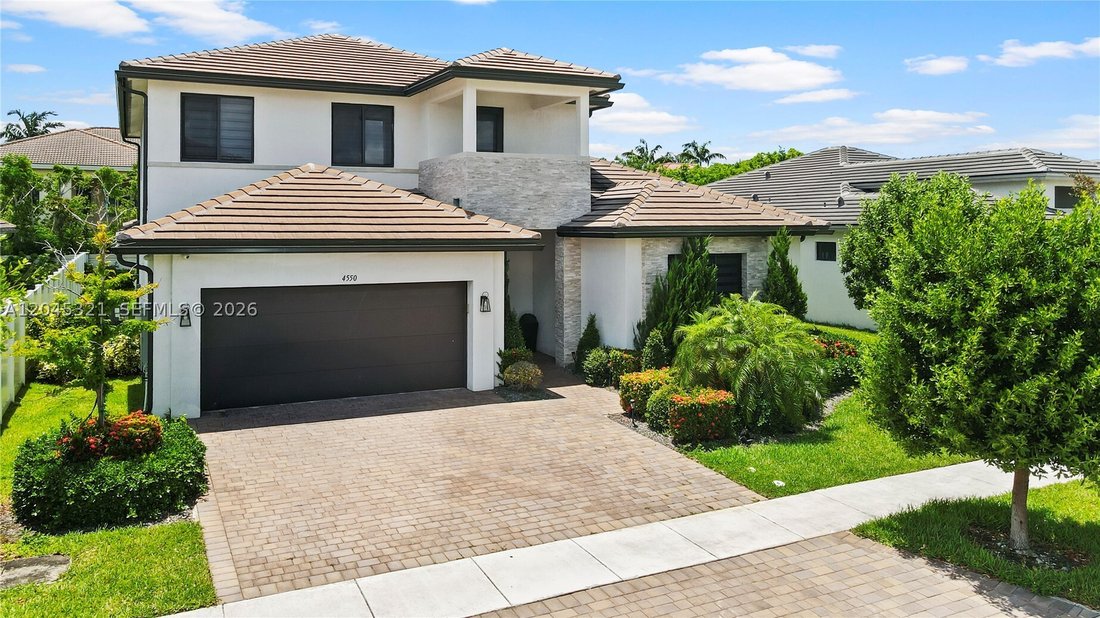 House in Miramar, Florida, United States 3 - 18301527