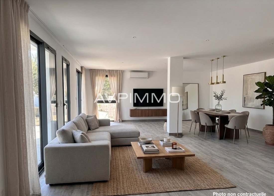 Villa in Ceyreste, Provence-Alpes-Côte d'Azur, France 2 - 18302244