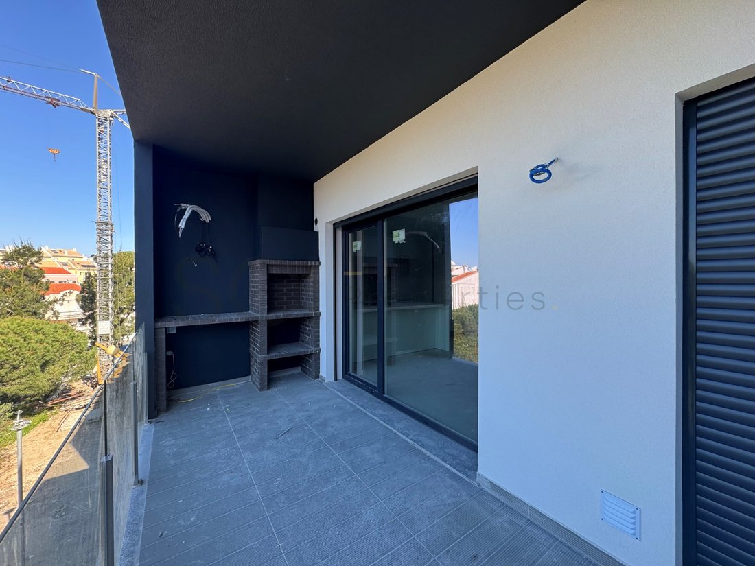 Apartment in Charneca de Caparica e Sobreda, Setubal, Portugal 2 - 18302702