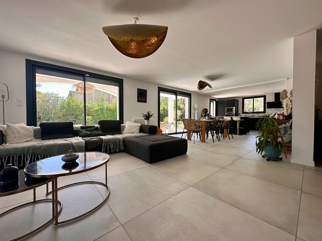 Villa in Le Grau d'Agde, Agde, France 5 - 18302930