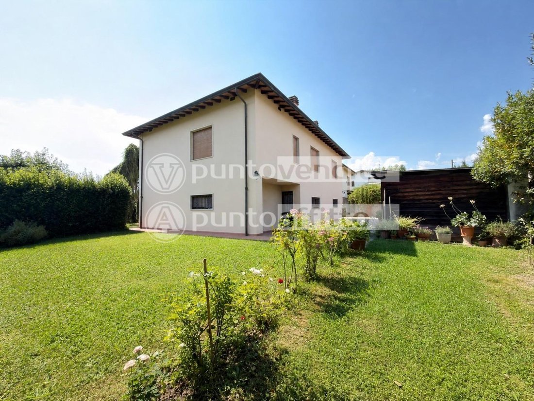 Villa in Area Monte San Quirico - Sant'Alessio, Lucca, Tuscany 4 - 18301270