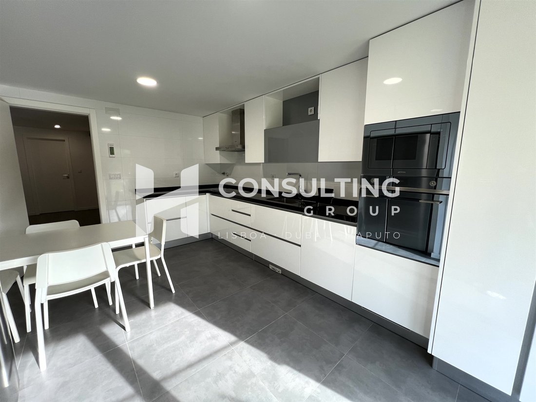 Apartment in Oeiras e Sao Juliao da Barra, Paco de Arcos e Caxias, Lisbon, Portugal 5 - 15176570