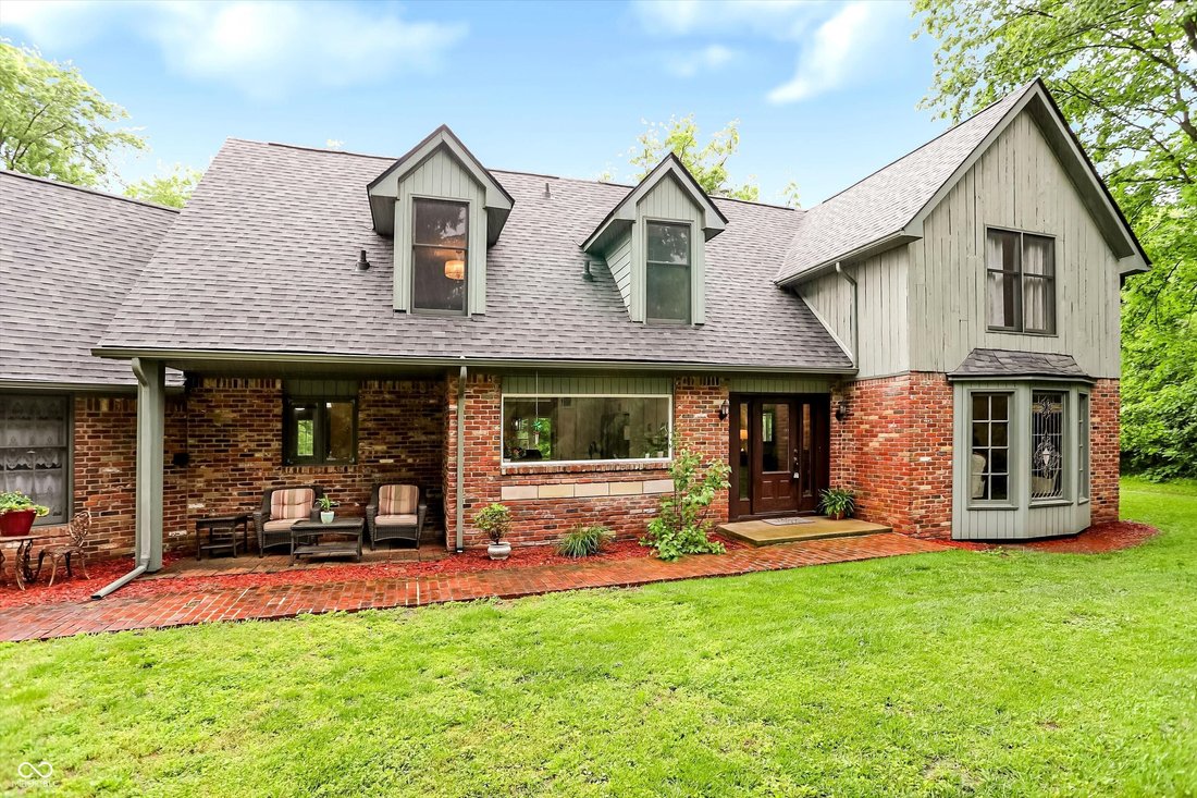 House in Whitestown, Indiana, United States 3 - 18298899