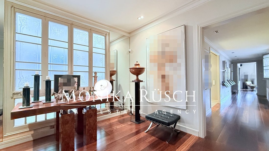 Apartment in Eixample, Barcelona, Spain 4 - 18301151