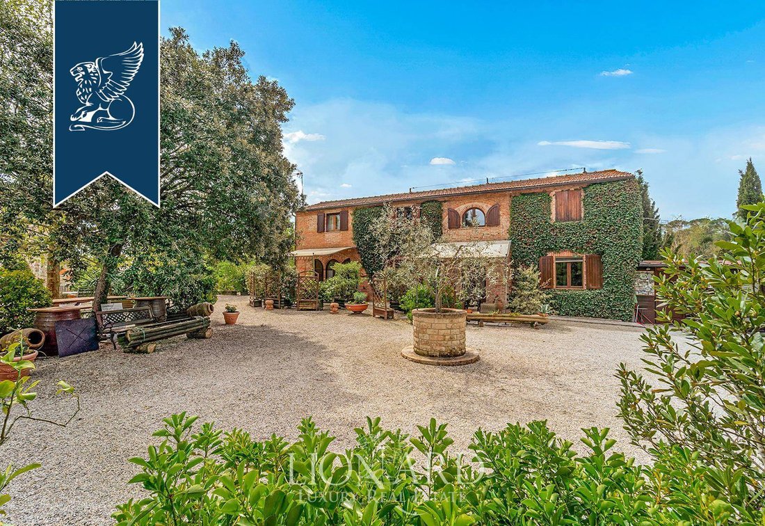 Villa in Sinalunga, Tuscany, Italy 3 - 18302875