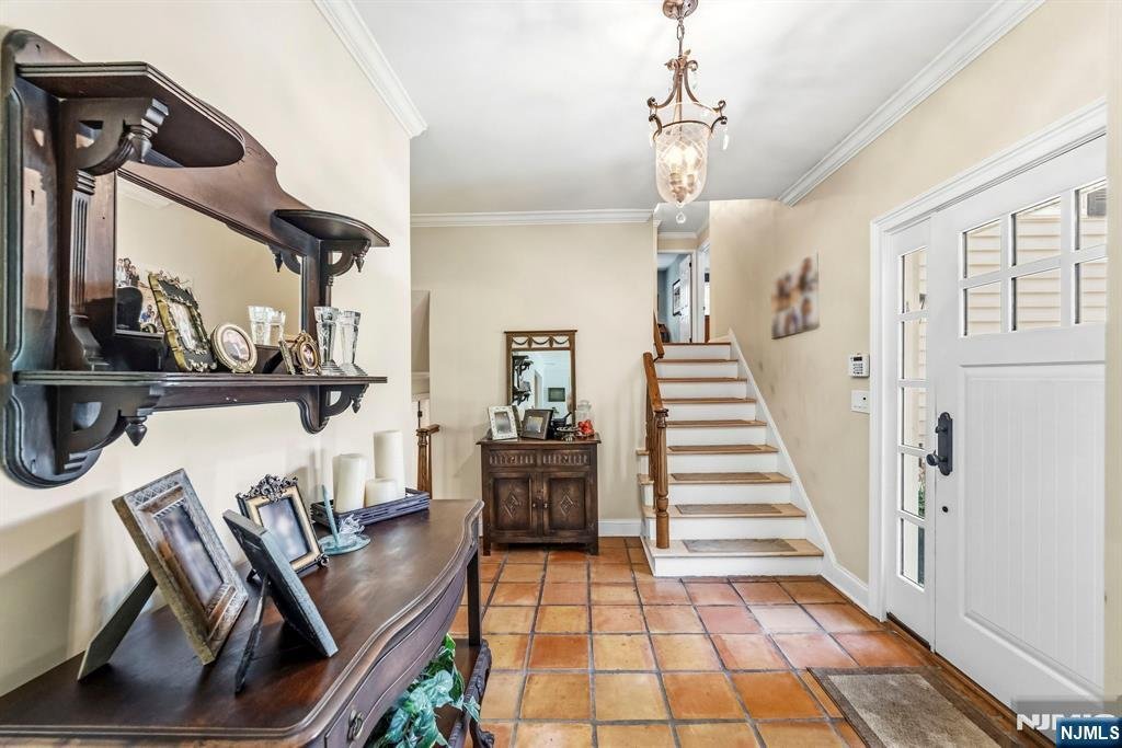 House in Caldwell, New Jersey, United States 4 - 18119113