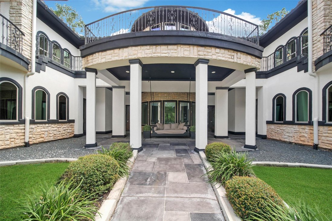House in Conroe, Texas, United States 2 - 18302094