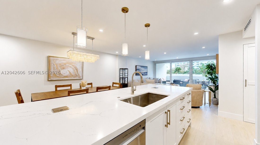 Condo in Key Biscayne, Florida, United States 5 - 18301546