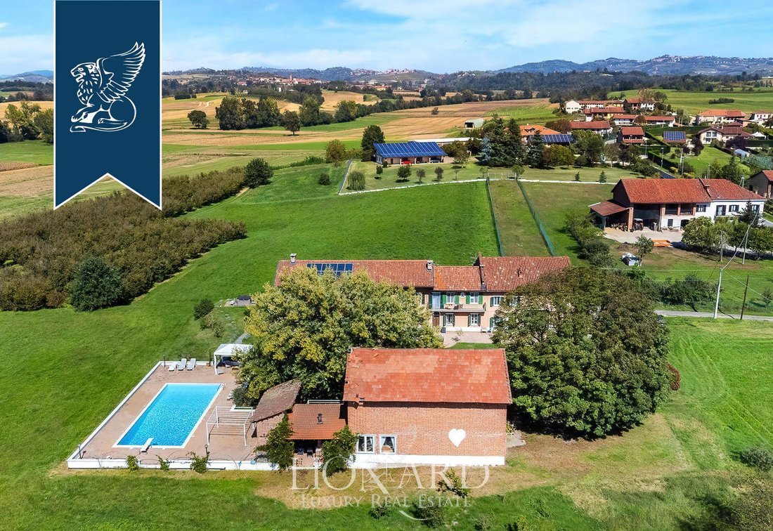 Villa in Buttigliera d'Asti, Piedmont, Italy 4 - 18302821