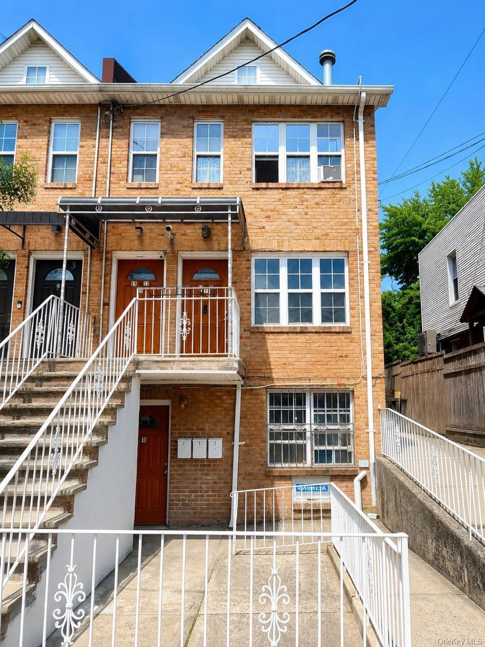 House in New York, New York, United States 1 - 18301696