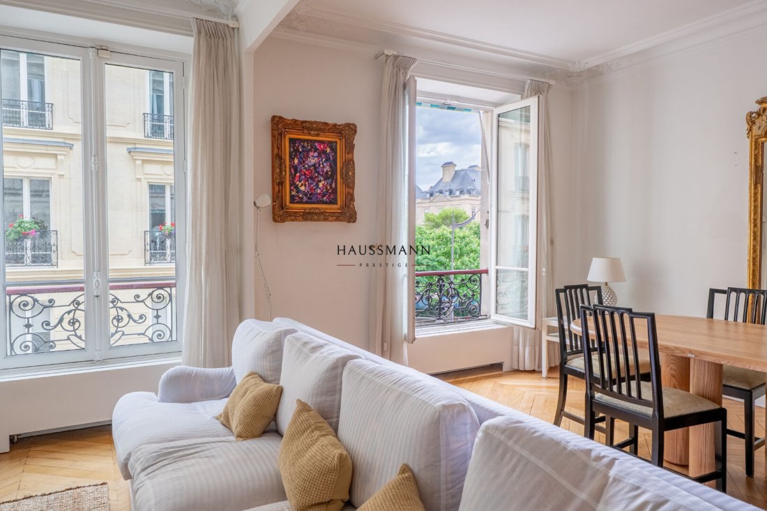 Apartment in Saint Thomas d'Aquin, Paris 7e Arrondissement, Paris 3 - 18303024