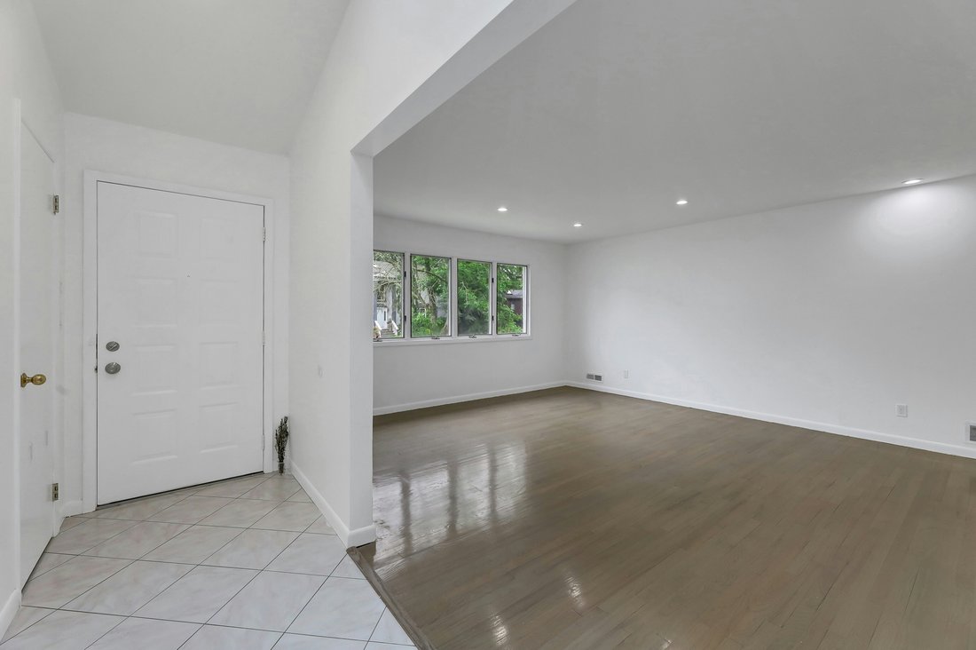 House in Fair Lawn, New Jersey, United States 3 - 18297875