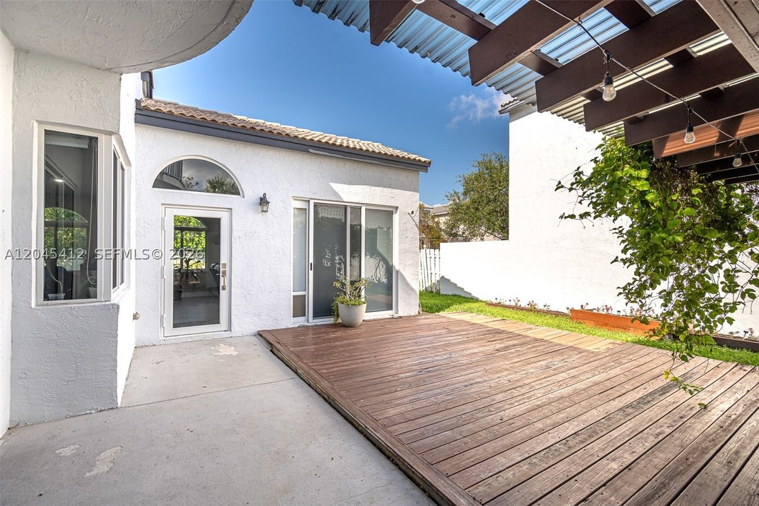 House in Pembroke Pines, Florida, United States 4 - 18303770
