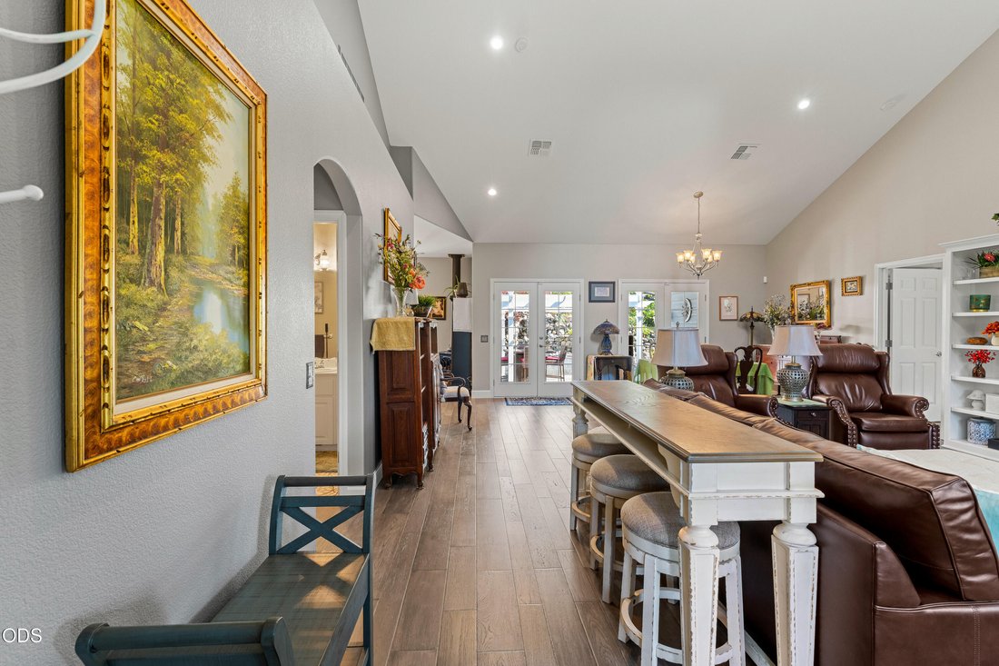 House in Grants Pass, Oregon, United States 4 - 18303799