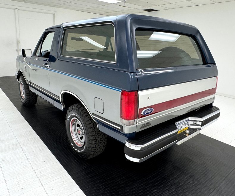 Suv in Morgantown, United States 3 - 18303836