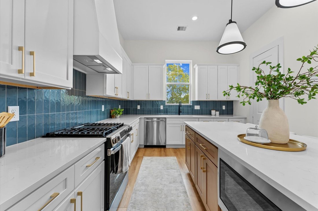 House in Houston, Texas, United States 3 - 18303745