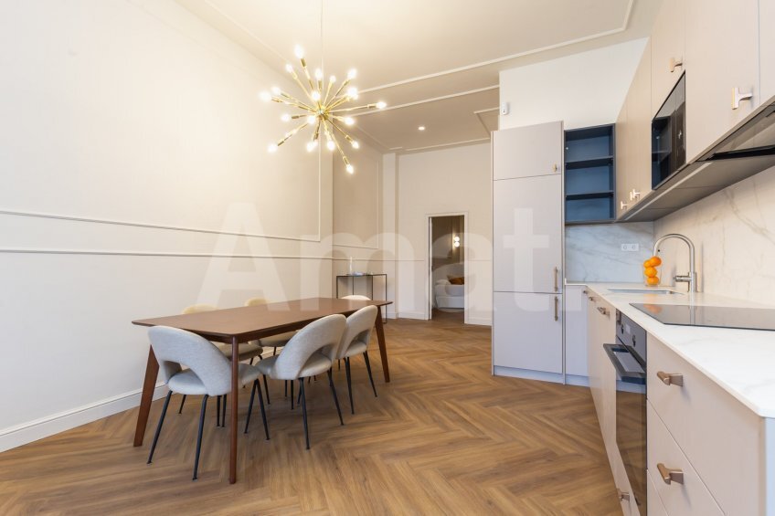 Apartment in Ciutat Vella, Barcelona, Spain 5 - 18302386