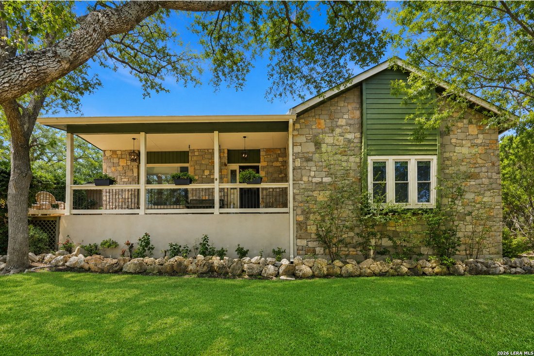 House in San Antonio, Texas, United States 3 - 18303805