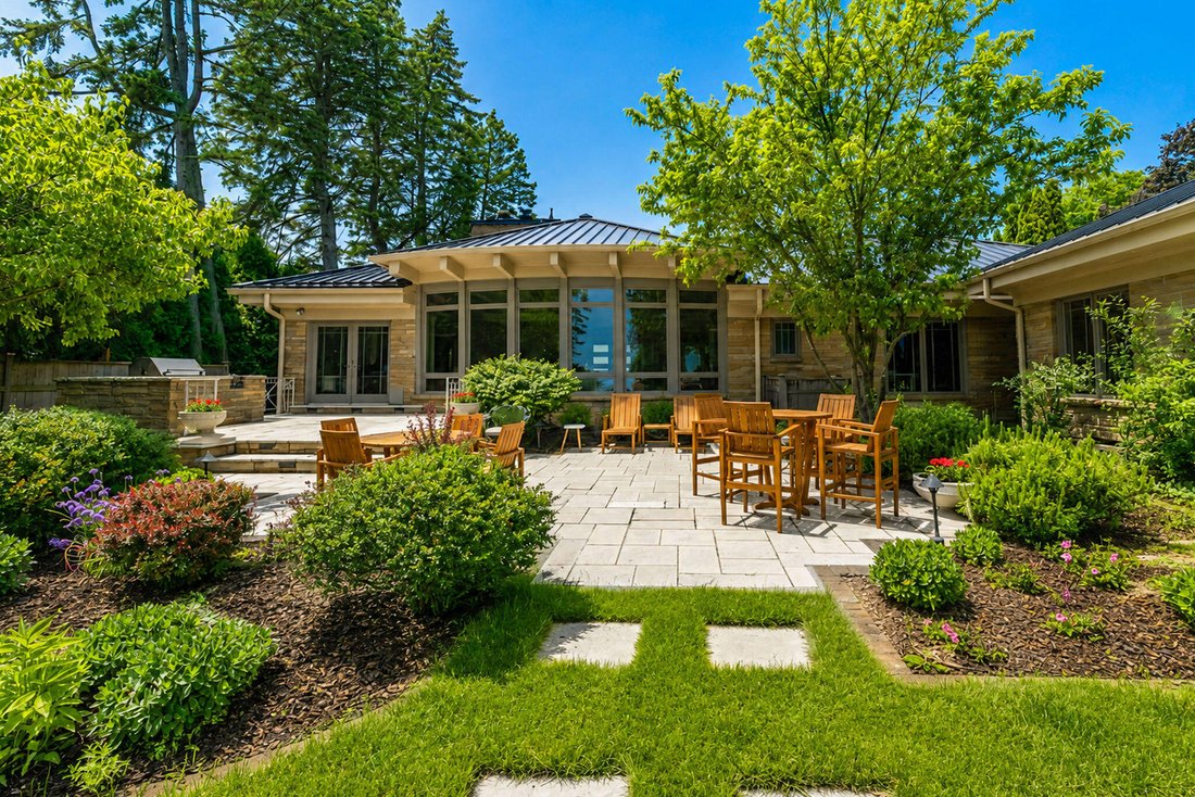 House in Fox Point, Wisconsin, United States 2 - 18303808
