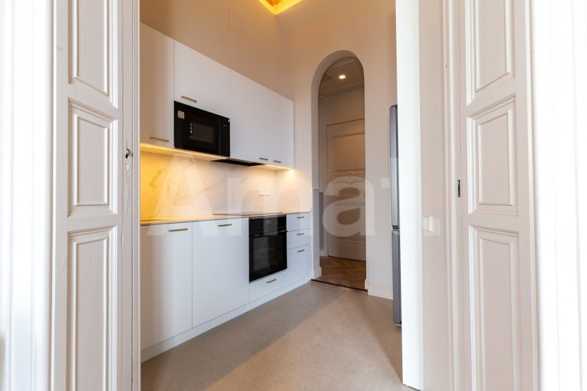 Apartment in Ciutat Vella, Barcelona, Spain 4 - 18302336