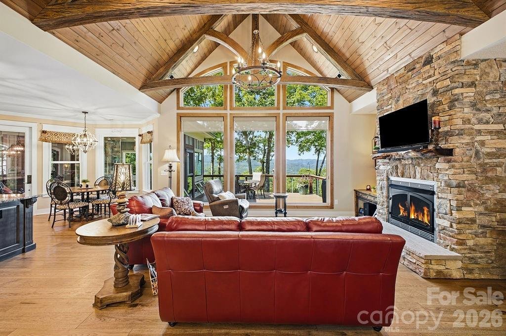 House in Laurel Park, North Carolina, United States 1 - 18303772